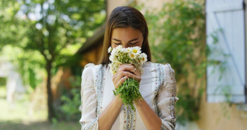 8 olores que nos hacen más felices según la ciencia